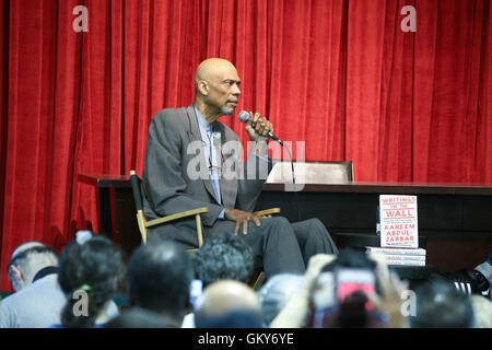 New York, USA. 23rd August, 2016. NEW YORK, NY - AUGUST 23: Former NBA pplayer, Kareem Abdul-Jabbar signs copies of 'Writings on the Wall: Searching for a New Equality Beyond Black and White' at Barnes & Noble Union Square on August 23, 2016 in New York City. Credit:  John Nacion/Alamy Live News Stock Photo