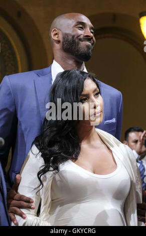 Los Angeles, California, USA. 24th Aug, 2016. Former Los Angeles Lakers star KOBE BRYANT and his family attend the Los Angeles City Council meeting at Council chamber in Los Angeles City Hall, where the city council declared Kobe Bryant Day. The Los Angeles City Council honored the recently retired Los Angeles Laker on the date of the jersey numbers he wore with the team. © Ringo Chiu/ZUMA Wire/Alamy Live News Stock Photo