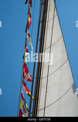 Mast, rigging and flags of a classic sailing ship Stock Photo - Alamy