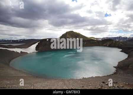 Bláhylur (Blue Pool) Hnausapollur Crater Lake, Iceland Stock Photo