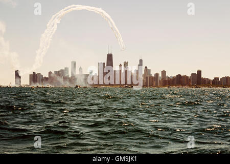 Illinois, Chicago, Lake Michigan and city skyline with skyscrapers Stock Photo