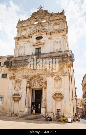 Chiesa Di Santa Lucia Alla Badia, Santa Lucia Church, Piazza Duomo, Ortygia, Syracuse, Sicily, Italy Stock Photo