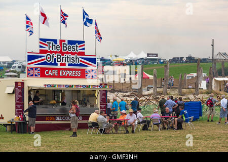 Tarrant Hinton, Blandford, Dorset, UK. 25 August, 2016. Visitors flock to Tarrant Hinton for the first day of the Great Dorset Steam Fair. The event runs until Monday and is expected to attract 200,000 visitors with the showground covering more than 600 acres. The Best of British! Credit:  Carolyn Jenkins/Alamy Live News Stock Photo