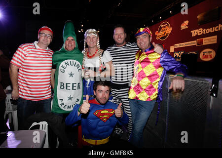 Perth, Australia. 26th August, 2016. Perth Convention and Exhibition Centre, Perth, Australia. TABtouch Perth Darts Masters. Spectators enjoying the Quarter Finals on night 2. Credit:  Action Plus Sports Images/Alamy Live News Stock Photo