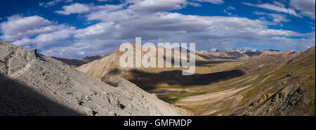 Treck in the pamir mountains with yaks, Big pamir, Wakhan, Afghanistan Stock Photo