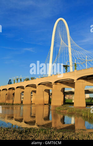 The Margaret Hunt Hill Bridge, Dallas, Texas, USA Stock Photo