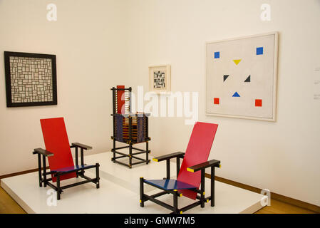 paintings and furniture from van der leck, doesburg and rietveld in stedelijk museum amsterdam Stock Photo