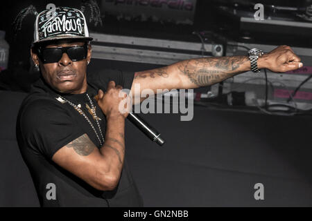 Clarkston, Michigan, USA. 19th Aug, 2016. COOLIO performing on the ''I Love The 90's Tour'' at DTE Energy Music Theatre in Clarkston, MI on August 19th 2016 © Marc Nader/ZUMA Wire/Alamy Live News Stock Photo