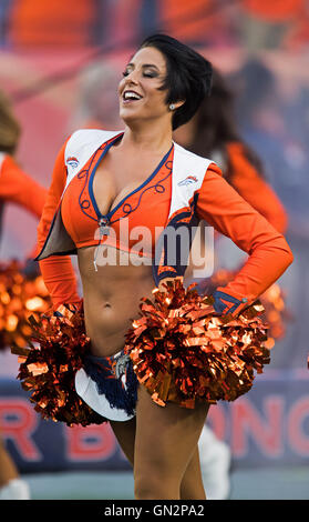 Denver, Colorado, USA. 27th Aug, 2016. Denver Broncos Cheerleader Brielle enters the field before player introductions at Sports Authority Field at Mile High Saturday night. The Broncos beat the Rams 17-9. Credit:  Hector Acevedo/ZUMA Wire/Alamy Live News Stock Photo