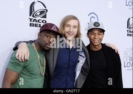 The Wave at arrivals for Comedy Central Roast of Rob Lowe, Sony Studios, Los Angeles, CA August 27, 2016. Photo By: Michael Germana/Everett Collection Stock Photo