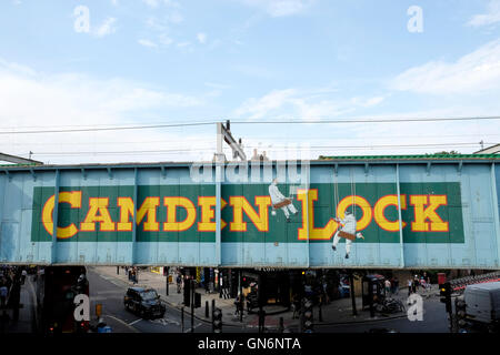 A general view of Camden Lock Bridge Stock Photo