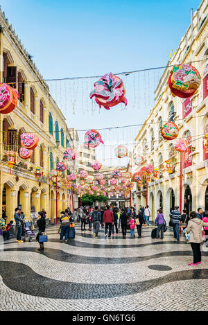 leal senado square famous tourist attraction in central old colonial town area of macao macau china Stock Photo