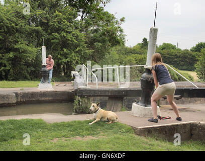 opening hatton locks on the grand union canal at knowle Stock Photo