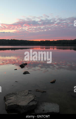 Sunset at Pickerel Point, Promised Land State Park, Pennsylvania Stock Photo