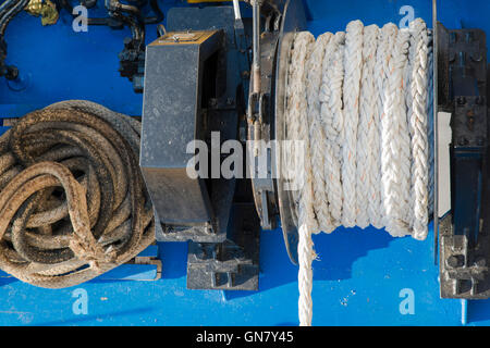 Detail of ropes and tie rods on the deck of the ship Stock Photo