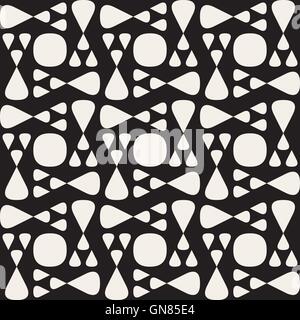 Vector Seamless Black and White Geometric Pattern Stock Vector