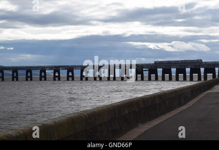 Tay Rail Bridge, Dundee Stock Photo