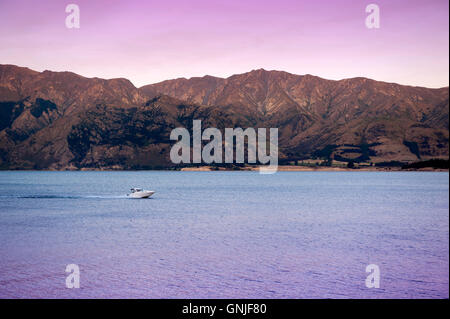 Lake Hawea, a popular resort located in the Otago Region of New Zealand Stock Photo