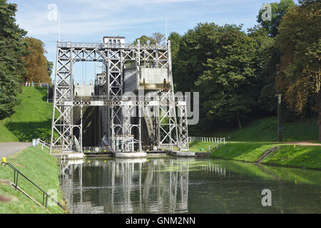 Canal du Centre, Boat lift no. 3, Belgium Stock Photo