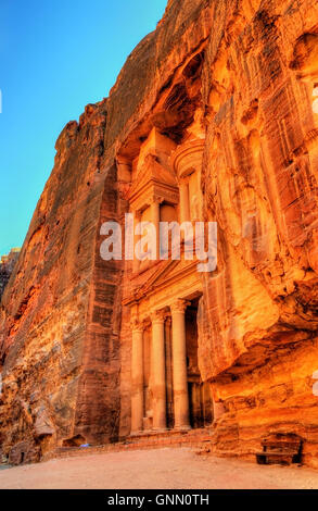 Al Khazneh temple in Petra. UNESCO world heritage site Stock Photo
