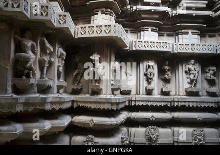 Carved figures on walls, Bhuleshwar Temple, Yavat, Maharashtra, India Stock Photo
