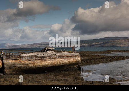 Tobermory, UK, shipwreck on the coast of the Isle of Mull Stock Photo