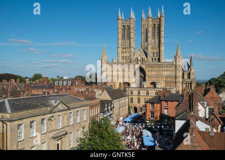 The gothic architecture of Lincoln Cathedral in the historic City of Lincoln, Lincolnshire, East Midlands, UK Stock Photo