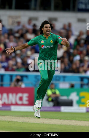 Pakistan's Mohammad Irfan celebrates after taking England's Alex Hales out for 8 during the fourth one day international at Headingley, Leeds. Stock Photo