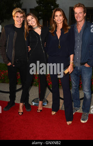 Kaia Gerber At The Los Angeles Premiere Of Sister Cities Held At The 