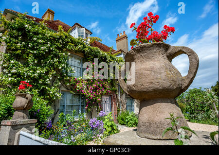 Charleston Farmhouse, the home of the Bloomsbury Group in East Sussex. Stock Photo