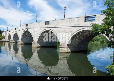 Chertsey Bridge over River Thames, Chertsey, Surrey, England, United Kingdom Stock Photo