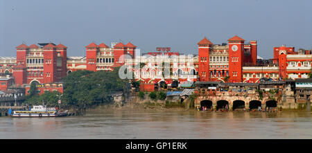 Howrah Junction railway station, Howrah railway station, Howrah Junction, railway station, Howrah, Calcutta, Kolkata, West Bengal, India, Asia Stock Photo