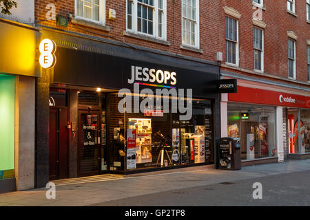 Frontage of the Jessops camera store at night on Clumber Street. In Nottingham, England. Stock Photo