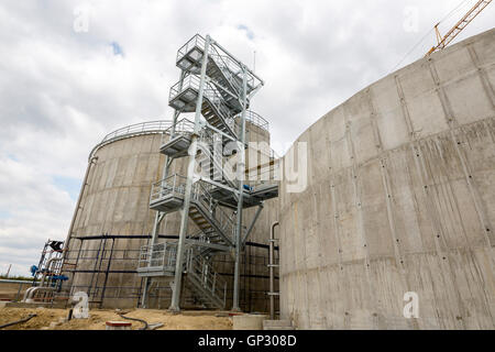 Sludge Recirculation Clarifier Solid Contact Sedimentation Tank. Wastewater treatment plant. Wastewater treatment is a process u Stock Photo