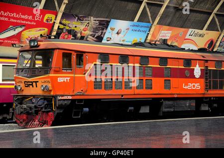 Thai railways diesel electric locomotive parked at Hua Lamphong Bangkok train station Thailand Stock Photo