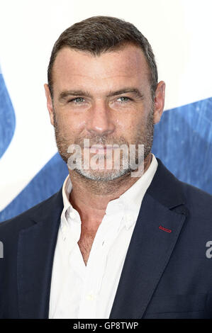Venice, Italy. 02nd Sep, 2016. Liev Schreiber during the 'The Bleeder' photocall at the 73rd Venice International Film Festival on September 02, 2016 | Verwendung weltweit/picture alliance Credit:  dpa/Alamy Live News Stock Photo