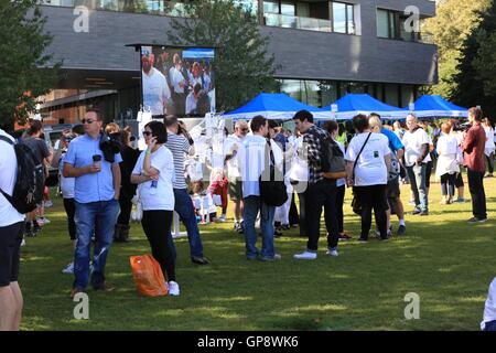 Memory Walk sees thousands of people raising money for a world without dementia across England, Wales and Northern Ireland. Stock Photo