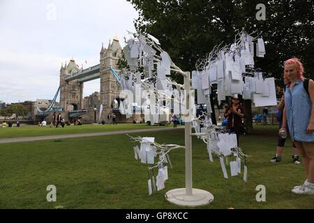 Memory Walk sees thousands of people raising money for a world without dementia across England, Wales and Northern Ireland. Stock Photo