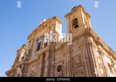 Chiesa Madre, Marsala Cathedral, Piazza Della Repubblica, Marsala, Sicily, Italy Stock Photo