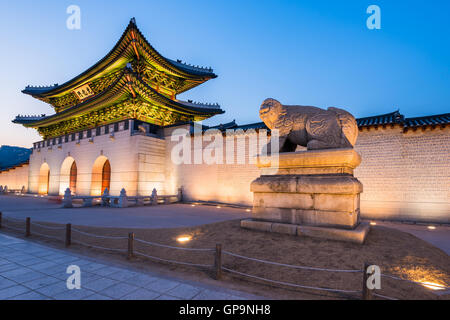 Korea,Gyeongbokgung palace at night in Seoul, South Korea. Stock Photo