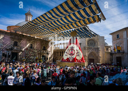 Valencia, Spain - March 16, 2008 - The Fallas Festival, feast of Saint Joseph with the floral offering to the Virgin Mary Stock Photo