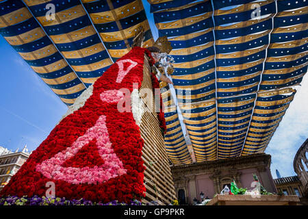 Valencia, Spain - March 16, 2008 - The Fallas Festival, feast of Saint Joseph with the floral offering to the Virgin Mary Stock Photo