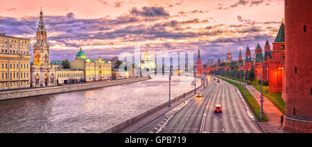 Panoramic view of Moscow Kremlin walls, Christ the Saviour Cathedral and Moskva River at evening light, Moscow, Russia Stock Photo