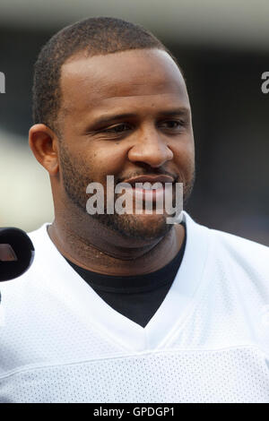 New York Yankees pitcher CC Sabathia delivers a warm-up pitch before the  Yankees spring training baseball game against the Detroit Tigers at  Steinbrenner Field in Tampa, FL. (AP Photo/Kathy Willens Stock Photo - Alamy