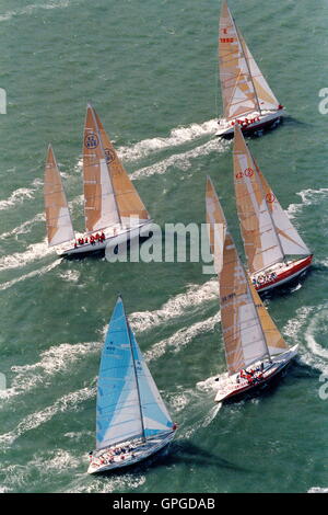 AJAXNETPHOTO. 2ND SEPTEMBER,1989. PORTSMOUTH, ENGLAND. - START OF THE WHITBREAD ROUND THE WORLD RACE IN THE SOLENT. CLOCKWISE FROM LEFT, FISHER & PAYKEL, FORTUNA LIGHTS,STEINLAGER 2,FAZISI,EQUITY & LAW.  PHOTO:AJAX NEWS PHOTOS REF:WRTWR 1989 (A) Stock Photo
