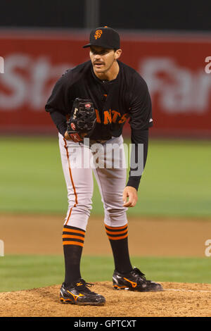 3,558 Barry Zito Athletics Stock Photos, High-Res Pictures, and