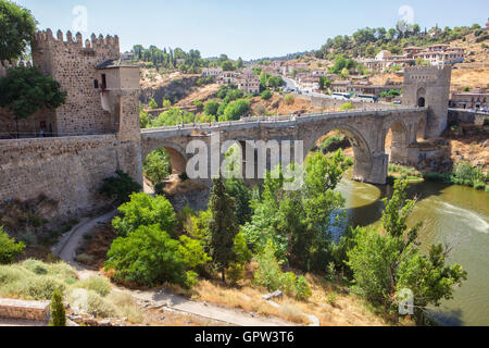 Saint Martin medieval bridge in Toledo, Spain Stock Photo