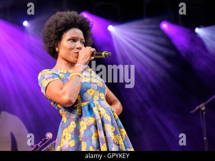 Lura performing at the WOMAD Festival, Charlton Park, Malmesbury, Wiltshire, England, July 31, 2016 Stock Photo