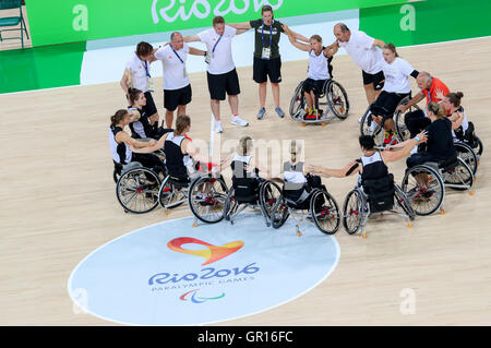 The German women's wheelchair basketball team reacts after a training session in Rio de Janeiro, Brazil, 05 September 2016. The Rio 2016 Paralympic Games will be held in from 7 September to 18 September 2016. Photo: Kay Nietfeld/dpa Stock Photo