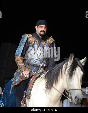 cholpon-ata-kyrgyzstan-4th-sep-2016-hollywood-actor-steven-seagal-gr1814.jpg